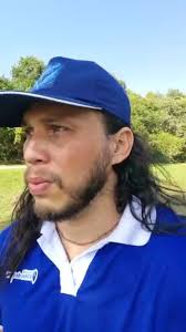 Ontem, em círculo sagrado os portais de amor e luz foram abertos com  humildade e reverência. Guiados pela força da Sagrada Medicina, fomos  levados ao encontro do que é eterno dentro de