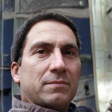 Mouse Grip Types: How to hold a mouse for gaming?