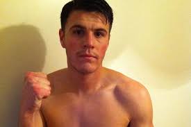 Leamington fight fans witness a three-round thriller