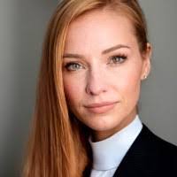 Tara Blythe's Instagram, Twitter & Facebook