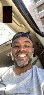 Tyrone Leak's Instagram, Twitter & Facebook