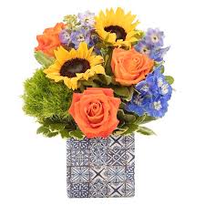 Flowers by edie delivers to the following zip codes daily. Seaside Sunflower Bouquet Bradenton Fl