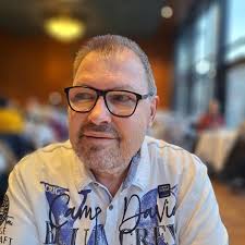 Last show in Germany tonight! Switzerland see you tomorrow 🤘🇩🇪🌶 Red Hot  Chilli Pipers