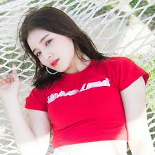 Bai Viết Tren Instagram Của Nancy Momoland Th05 25 2018 Luc 7 14am Utc Nancy Momoland Nancy Jewel Mcdonie Nancy