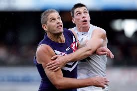 Adznsez aaron sandilands kicks a goal fremantle vs nth melb. Victorian Club Launches Shock Bid For Retired Fremantle Ruckman Aaron Sandilands Afl News Zero Hanger