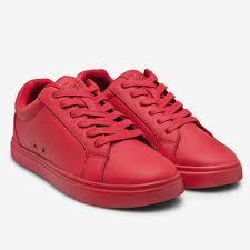 Red Low-top 14 Men / 15 Women | 48 EU | 13.5 UK