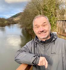 Salmon fishing with bob mortimer and paul whitehouse. Bob Mortimer On Twitter Yesterday My Mind Briefly Folded Inwards And Took A Turn Towards The Dreary