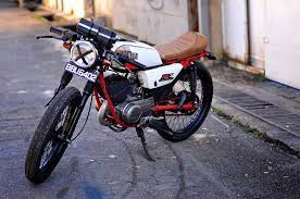 Yamaha Rxs 115 1983 Caferacer Mode Transfomation Rosli Anok Workshop Azka Autowork Kemaman Terengganu Malaysia Caferacer C Cafe Racer Yamaha Terengganu