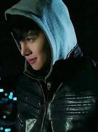 Reina Alpha (reinaalpha)