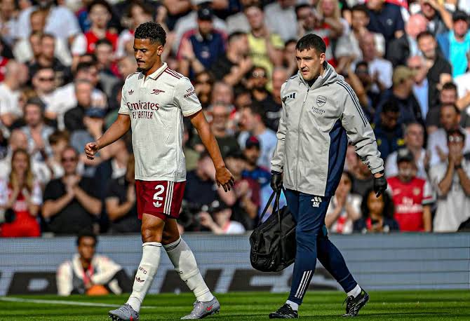 Mikel Arteta provides injury update on William Saliba after Liverpool  defeat - now.arsenal