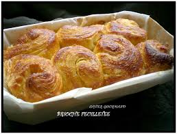 La Brioche Feuilletee De Maupassant Cahier Gourmand Brioche Feuilletee Brioche Cuisine Et Boissons