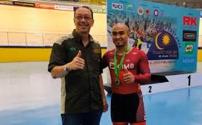 Levy won a bronze medal in the men's team sprint representing germany at the 2008 olympic games held in beijing, china. Persediaan Paling Sempurna Untuk Azizulhasni Ke Olimpik Kosmo Digital