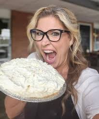 Shivani Ganesh's Instagram, Twitter & Facebook