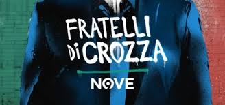 Mai nella storia dell'uomo si era riusciti a produrre in così poco tempo un vaccino contro una terribile pandemia, ma soprattutto si è iniettato in pochissimo tempo decine di milioni di dosi. Stasera In Tv Fratelli Di Crozza 2021 Tutte Le Anticipazioni Della Puntata