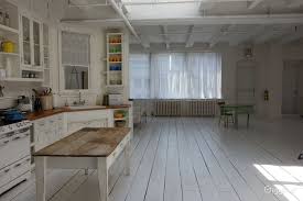 Nyc 148 Soho Loft With All White Wooden Floors Rent This Location On Giggster With Images White Wooden Floor Soho Loft Wooden Flooring