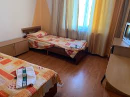 Este o zona cu aer foarte curat si liniste de care au nevoie persoanele varstnice. Casa Batrani St Johann