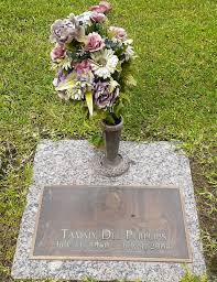 Tammy Dee Phillips Monroe (1960-2008)