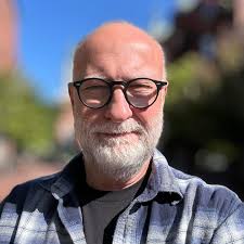 Thanks to everyone who attended last night's show at Tellus360 in Lancaster  PA. SOTN: Your Side. Today: Delayed flight to SFO. I'm hunkered down in the  lounge at EWR for the next