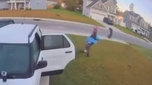 Tiger chases man on motorcycle. Man Throws Rabid Bobcat After It Attacks His Wife