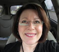 Jenica Bell's Instagram, Twitter & Facebook