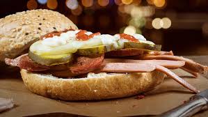 Güler yüzlü servis, uygun fiyatlar, tadına doyulmaz lezzetler ve özenli hizmetiyle kumru severlerin. Kumru Nasil Yapilir Izmir Kumrusu Tarifi