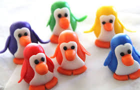 Club Penguin 3d Cupcake Toppers 24 00 Via Etsy Cupcake Toppers Etsy Topper