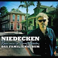 He soon became famous with bap all over germany. Wolfgang Niedecken Familienalbum Neuer Sound In Alten Tonen