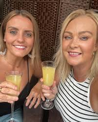 Francesca Stuart-Bussey (@MrsFrancescaStu)