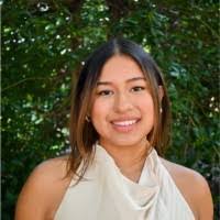 Daisy Santiago's Instagram, Twitter & Facebook