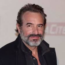 Agent Patrick Denham (played by Kyle Chandler) outfits