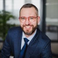 Steven Mumma's Instagram, Twitter & Facebook