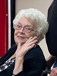 Skye Robinson's Instagram, Twitter & Facebook