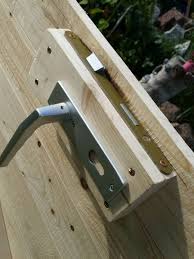 Holztur Mit Rahmen Fur S Stallgebaude Bauanleitung Zum Selberbauen 1 2 Do Com Deine Heimwerker Community Holztur Holztur Bauen Diy Tur