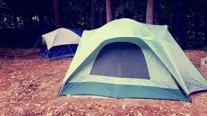Things To Consider When Camping Camping Out Is Truly One Of The Most Amazing Kinds Of Vacation Trips You Camping Experience Easy Camping Hacks Camping Near Me