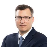 40+ "Barry Benjamin" profiles