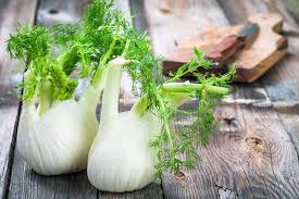 It has a fat white bulb (like an onion) and a feathery top of green stalks and fluffy fronds (though some grocers cut these parts off). How To Store And Use Fresh Fennel Foodal