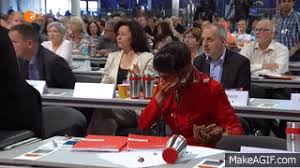 Eklat Bei Linke Parteitag Sahra Wagenknecht Bekommt Torte Ins Gesicht 28 05 2016 Bananenrepublik On Make A Gif