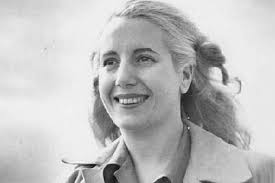 She is known for her work on juguemos en el mundo (1971), alta comedia (1965). La Eva De Maria Elena Walsh Tiempo Argentino Tiempo Argentino