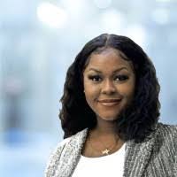 Shannon Erwin's Instagram, Twitter & Facebook