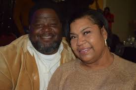 Growing Up Phifer Hosts 'The Vow' — A Couples Conclave