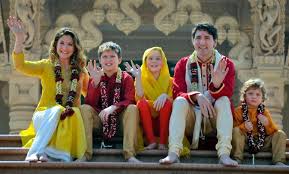 Trudeau and his family were welcomed on the tarmac by the indian minister of state for agriculture, gajendra singh shekhawat, rather than by prime minister narendra modi. Sophie Trudeau Wore A Kurta By This Indian Designer Rediff Com Get Ahead