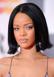 Your eye and hair color will similarly add balance to a defined, bright or bold lip. Rihanna Wears A Purple Eye Makeup Look To Brit Awards 2016 Glamour