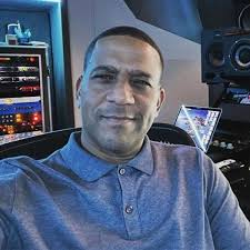 Mike Plotnikoff — SongChecks