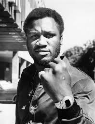 Underdog wins boxing match by unanimous decision