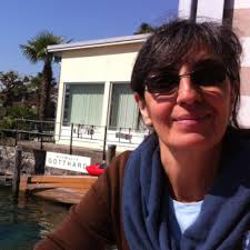 Ana Paula SIMÕES-WÜST