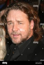 Dan crowe hi-res stock photography and images