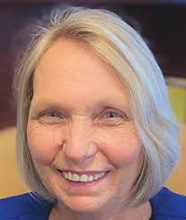 City is moving forward to turn house into lakefront events center