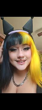 Does anyone else have a tongue bar? they should do a septic sam one