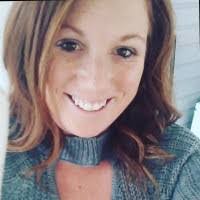 Raquel Barker's Instagram, Twitter & Facebook