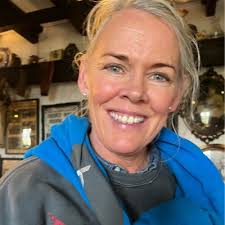 dlrawards2025 #dlrcountychamber #businessexcellence #supportsmallbusiness  #snugiknitwear #sustainablegifting